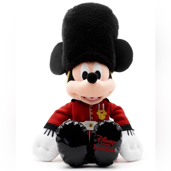 Mickey Mouse Guard London Edition Medium Soft Toy - Picture 1 of 17